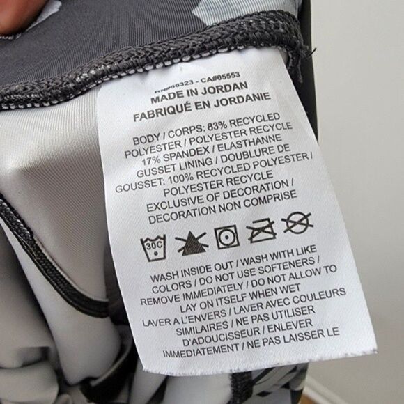 NIKE Fast Women's Palms Print Black  Crop Running TightsSize Large - Picture 7 of 15